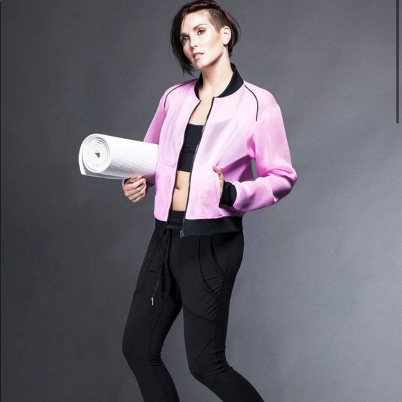 NWOT Pink mesh workout jacket - Picture 4 of 5